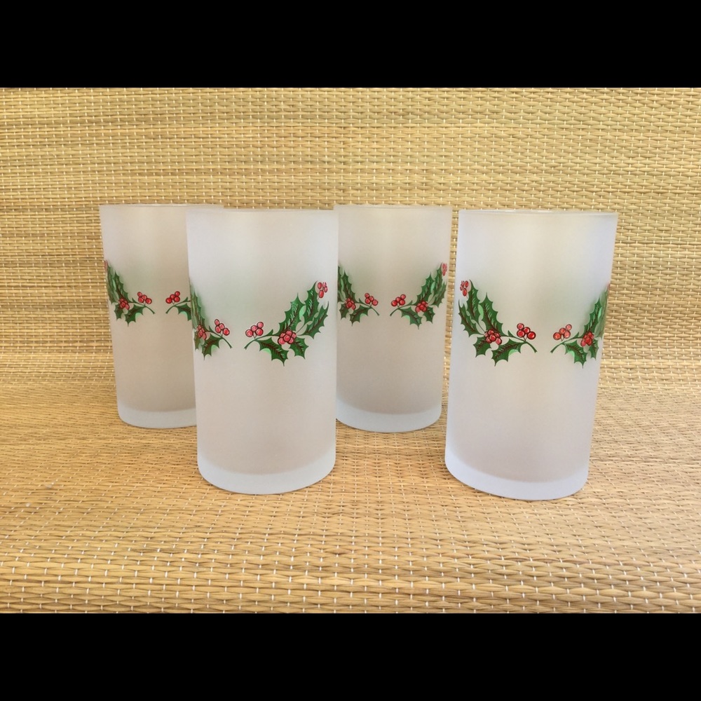 4 FROSTED HOLLY 15 oz. glasses